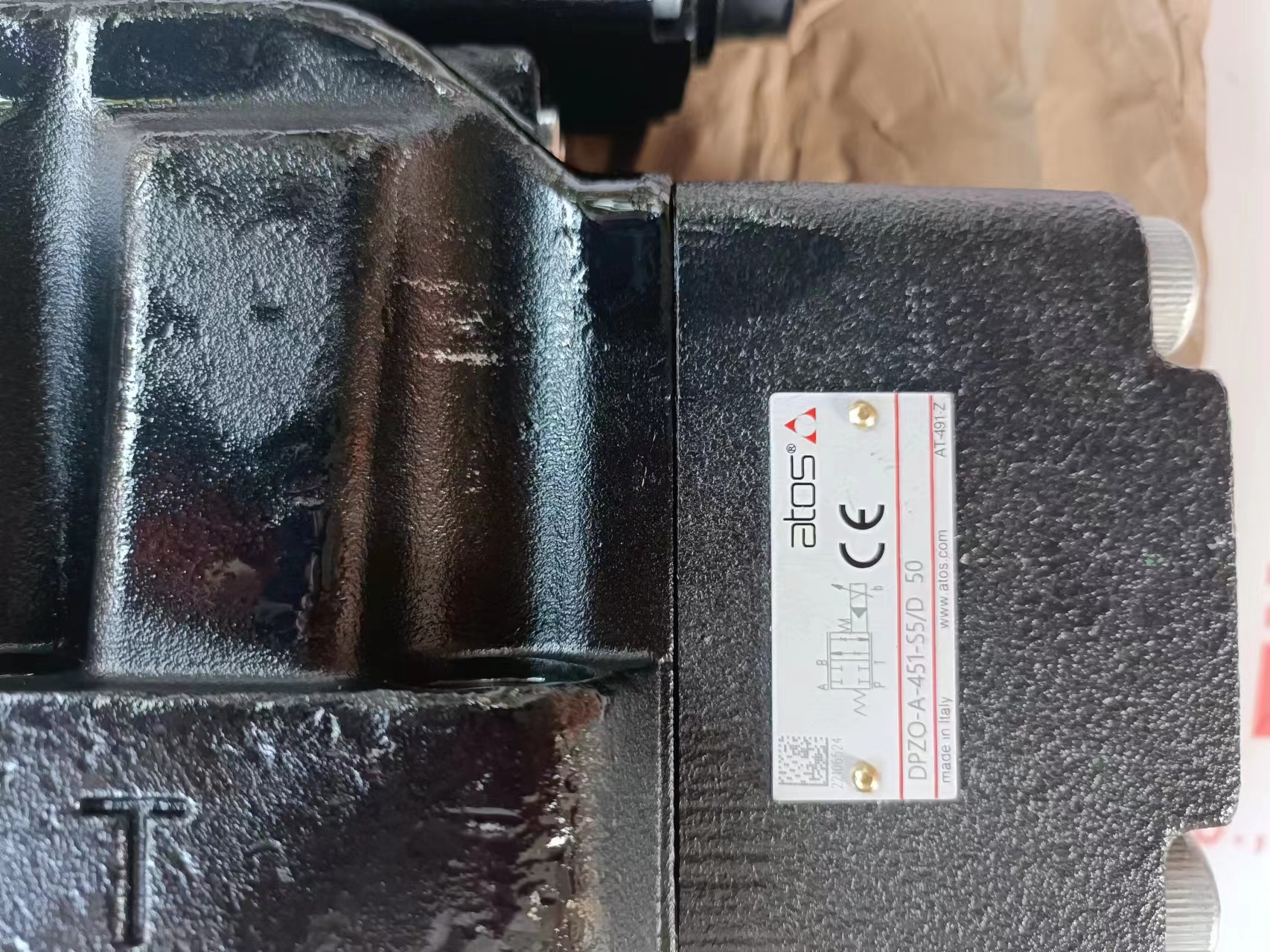 意大利ATOS数字型伺服比例阀DKE-1711 SP-666 24DC   RMU-010/210意大利ATOS定量泵芯式叶片泵材质选择   意大利ATOS泵芯式叶片泵LIQZO-TEB-SN-NP-252L4/Q10