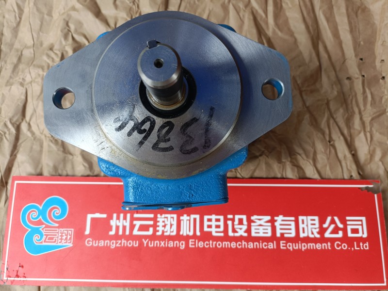 搅拌车5423液压柱塞泵 6423液压泵 伊顿液压泵  BMER液压摆线马达 扫雪车BMER摆线马达  BMER液压摆线马达 扫雪车BMER摆线马达