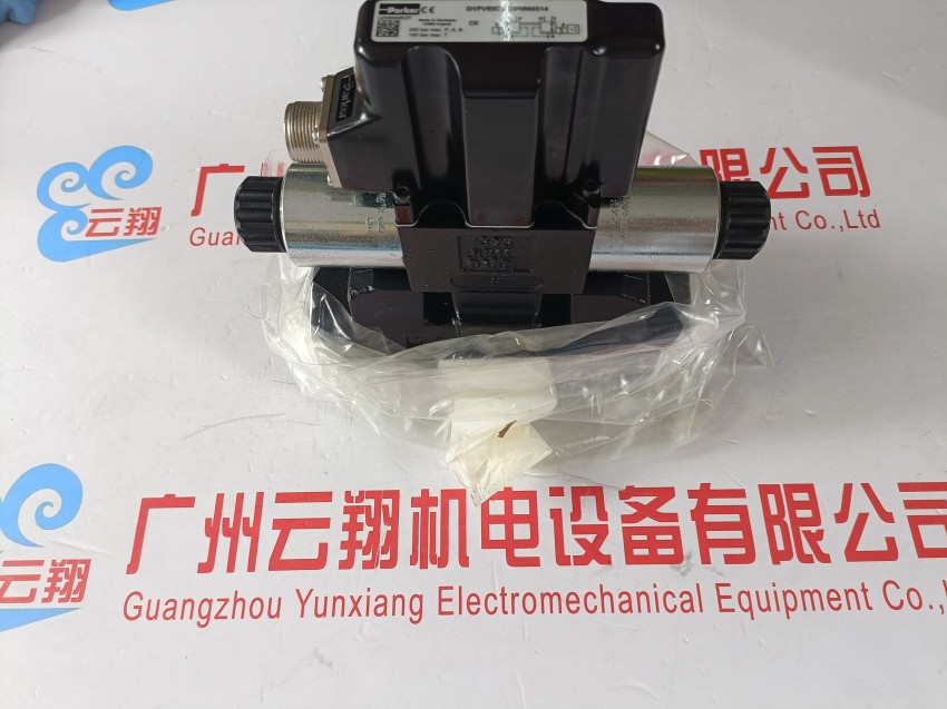 美国PARKER派克柱塞马达F12-125-MF-IV-D-000-000-0 派克液压电磁阀D1VW002KNTW91美国原厂进口阀 派克液压电磁阀D1VW002KNTW91美国原厂进口阀