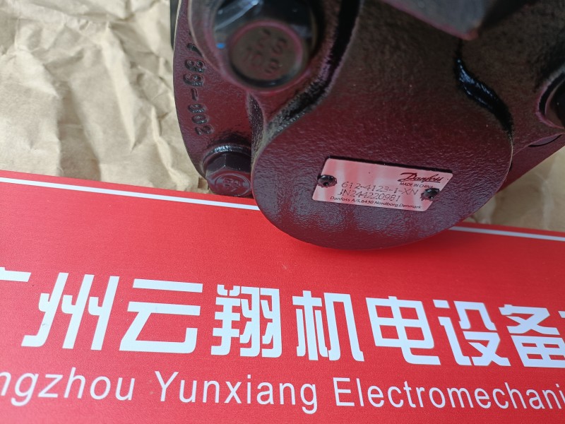 BM5液压马达 HMS摆线马达 钻机***液压马达 大扭矩液压油马达 水泥搅拌车6423液压柱塞泵 伊顿6423液压泵 收割机6423闭式液压泵 水泥搅拌车6423液压柱塞泵 伊顿6423液压泵 收割机6423闭式液压泵