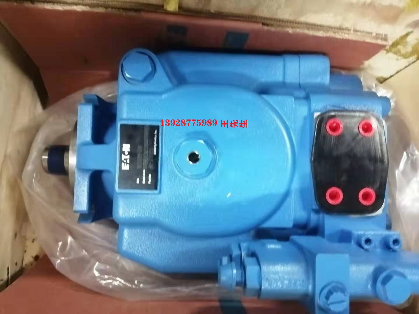 伊顿威格士02-348839液压泵PVQ20B2RSS1S21C21D12 PVQ10A2R    DANFOSS液压泵PVQ40AR01AB10G2100000100100CD0A    DANFOSS比例阀02-155961 KCG-6-W250-1-Z-M-U-H1-10 KCG6W2501ZMUH