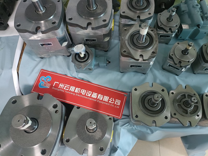 日本正货不二越压力阀SA-G01-C5-R-D2-5601A,SA-G01-A3X-GR-D2-31 正品Nachi变量柱塞泵不二越原装PZS-6B-220N4-10 原装正品那智减压阀OGH-G04-P3-10,OGH-G04-A3-10,OGH-G04-B3-10