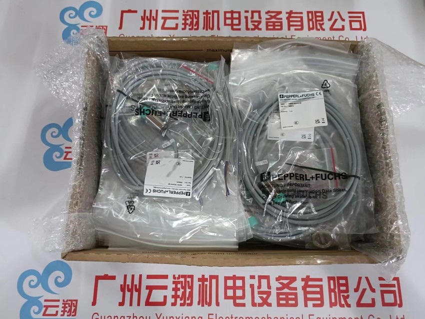 倍加福接近开关 NCB50-FP-E2-P1-V1-3G-3D 插件方形直流3线传感器